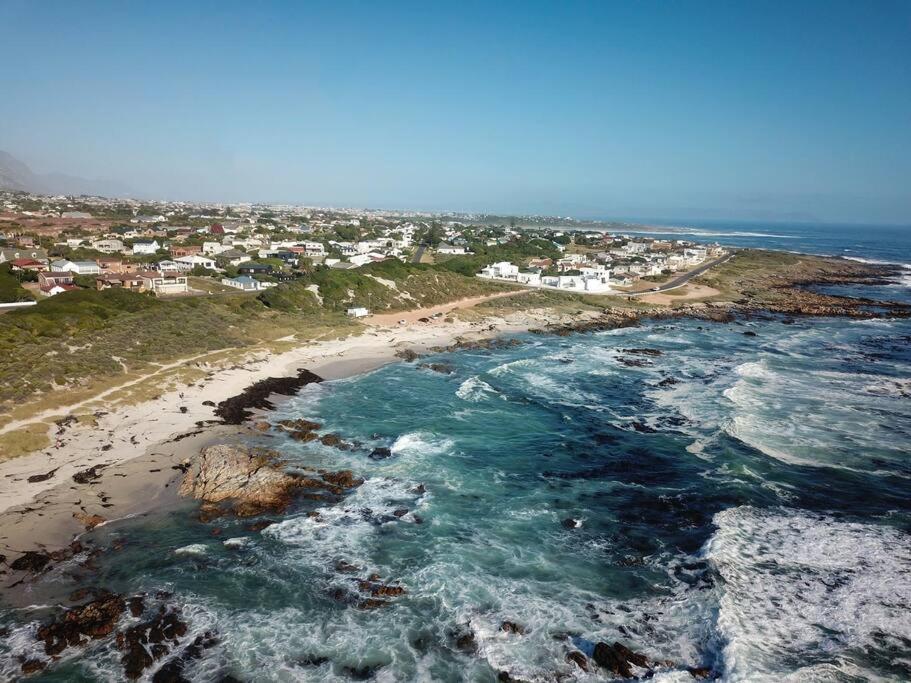 Mountain And Sea Cottage Hermanus Dış mekan fotoğraf